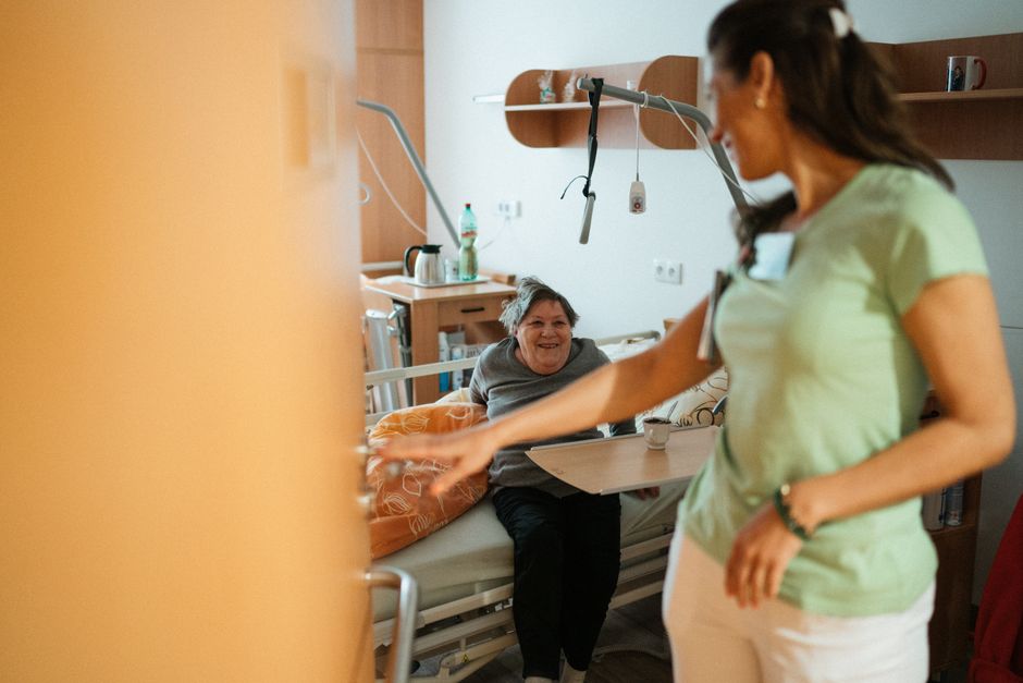 how to pay for a nursing home without going broke